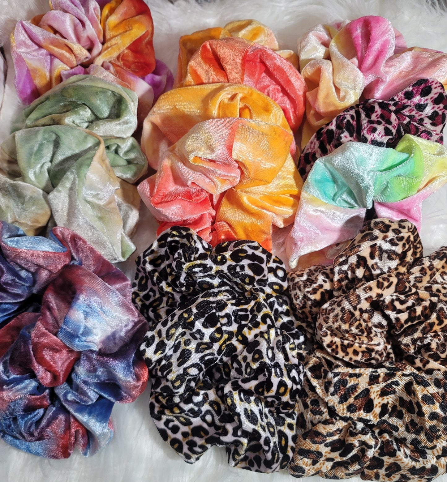 Scrunchies & Hairties